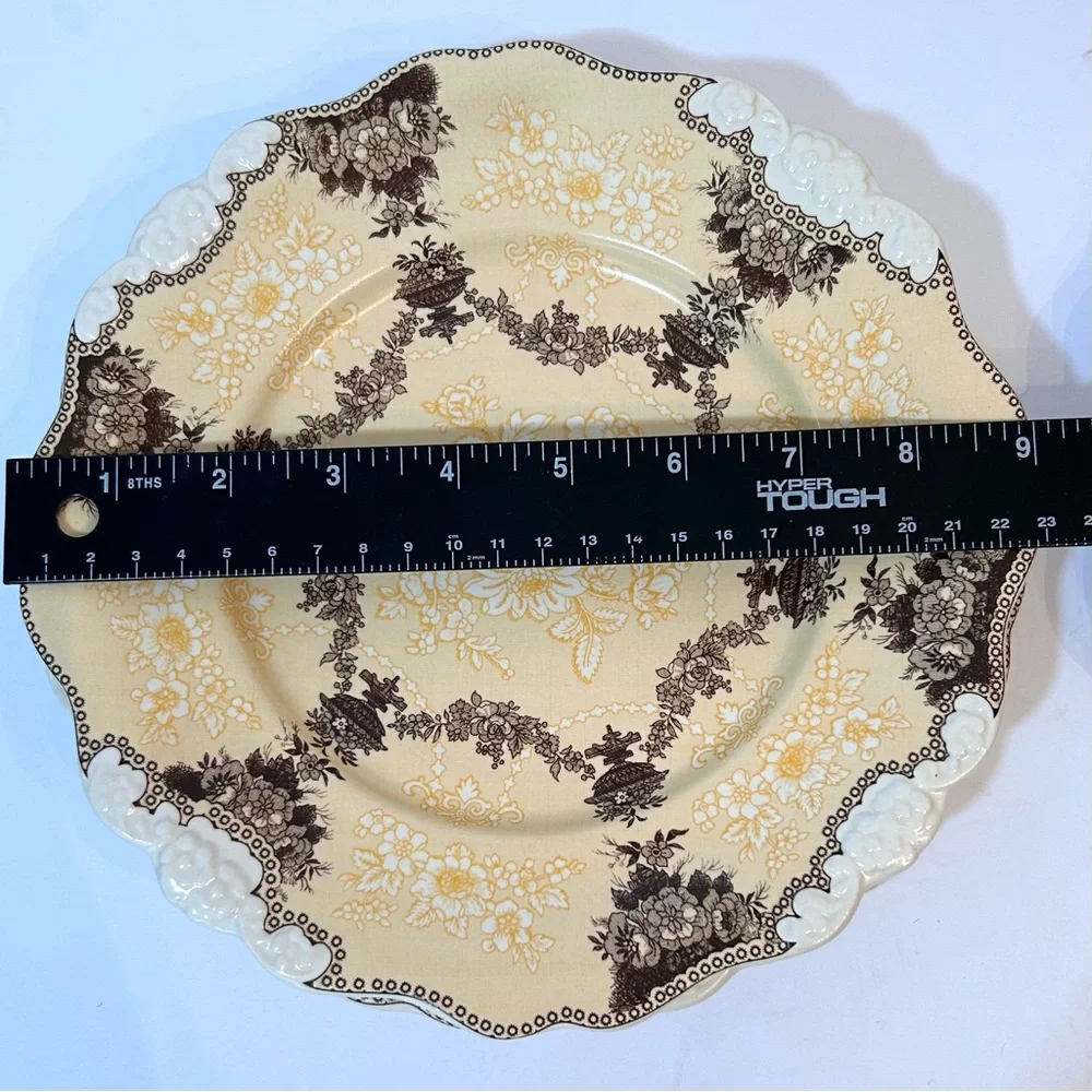 Anthropologie Vintage Shabby Chic Set of 2 Etruscan Festoon Salad Plates Yellow